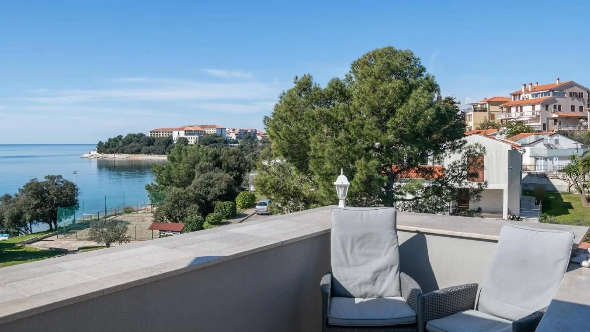 Apartments Donatella -Apt 2- Mit Meerblick Pjescana Uvala